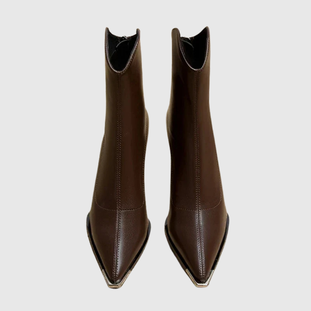 Nox | Relaxed Fit Heels