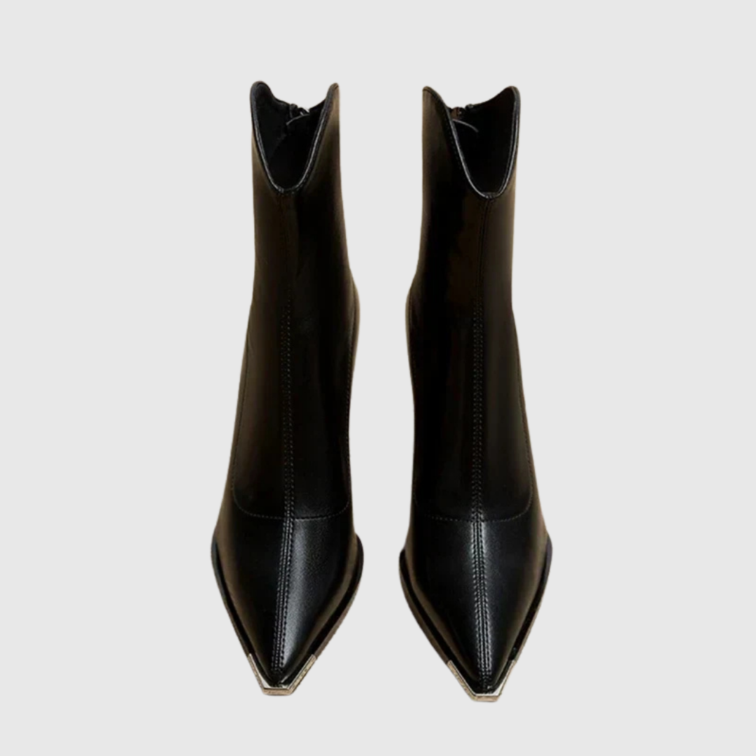 Nox | Relaxed Fit Heels