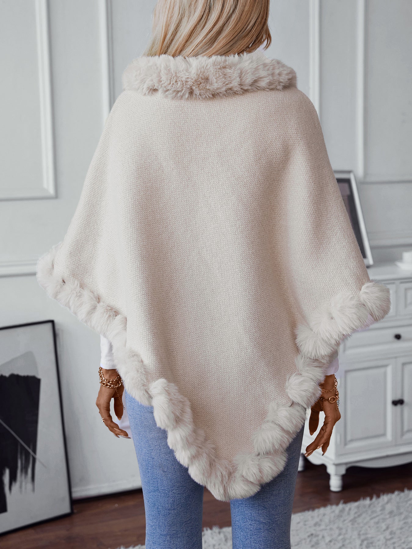 Luxe Faux Fur Winter Knit Poncho