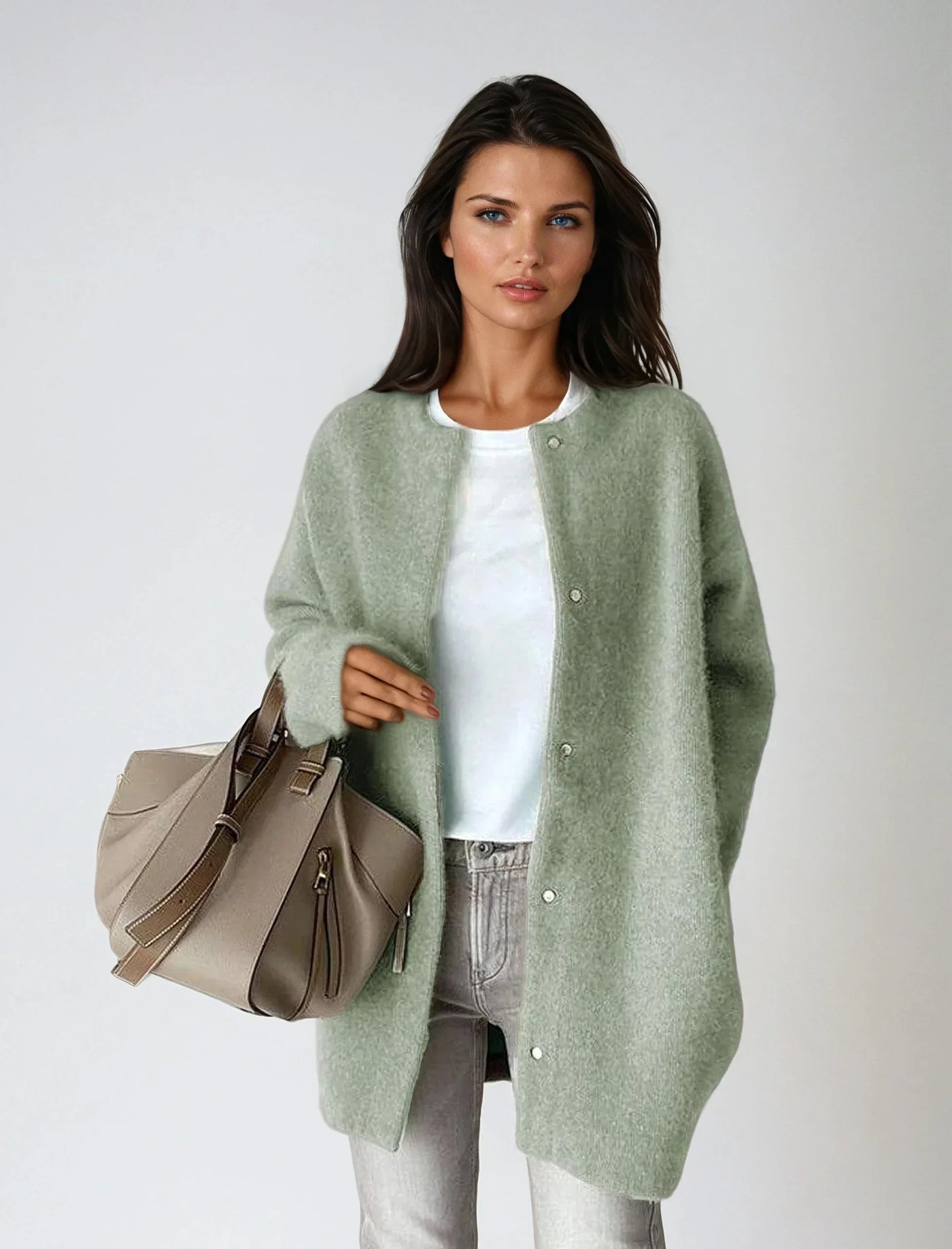 Mia | Wool and Button Fastening